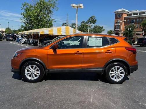 Monarch Orange 2017 Nissan Rogue Sport SV