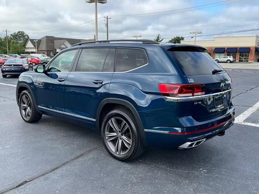 Tourmaline Blue Metallic 2021 Volkswagen Atlas 3.6L SE w/Technology