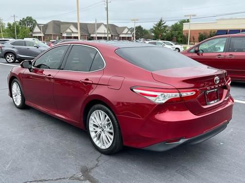 2018 Toyota Camry XLE