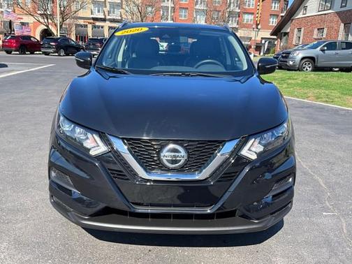 2020 Nissan Rogue Sport SV