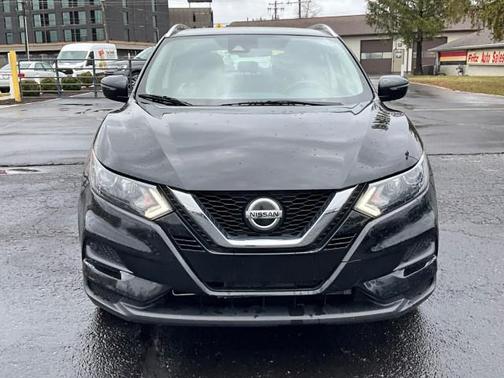 2020 Nissan Rogue Sport SV