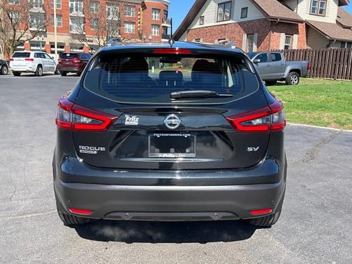 2020 Nissan Rogue Sport SV