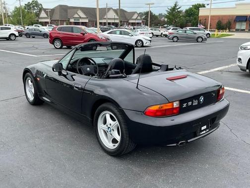 Black 1997 BMW Z3 1.9 Roadster