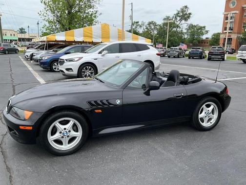 Black 1997 BMW Z3 1.9 Roadster