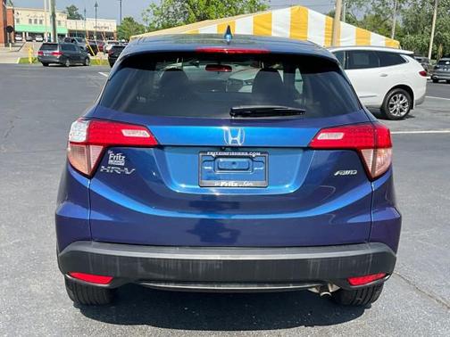 Deep Ocean Pearl 2016 Honda HR-V EX