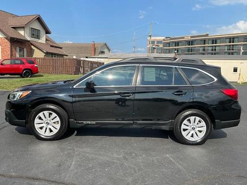 2017 Subaru Outback 2.5i Premium