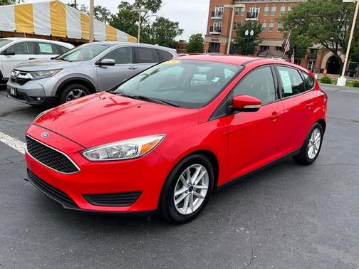 Race Red 2015 Ford Focus SE