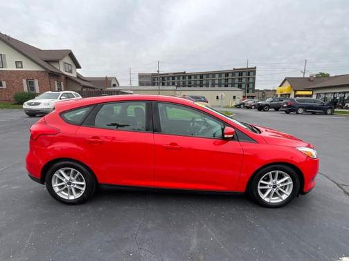 Race Red 2015 Ford Focus SE
