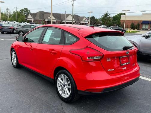 Race Red 2015 Ford Focus SE
