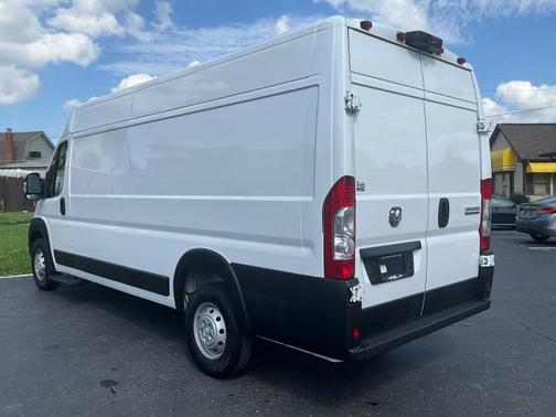 Bright White Clearcoat 2023 RAM ProMaster 3500 High Roof