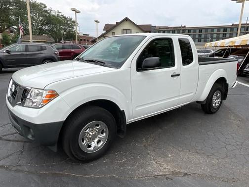 2017 Nissan Frontier S