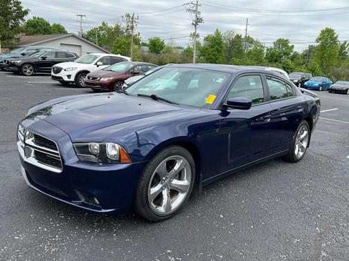 Jazz Blue Pearlcoat 2014 Dodge Charger SXT