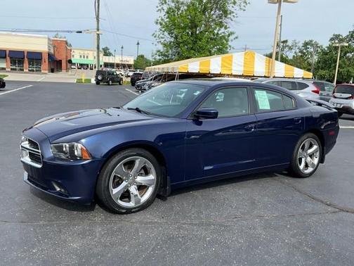Jazz Blue Pearlcoat 2014 Dodge Charger SXT