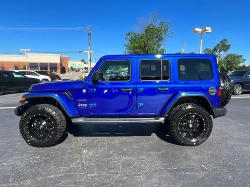 Ocean Blue Metallic Clearcoat 2019 Jeep Wrangler Unlimited Sahara