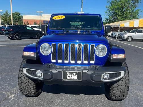 Ocean Blue Metallic Clearcoat 2019 Jeep Wrangler Unlimited Sahara