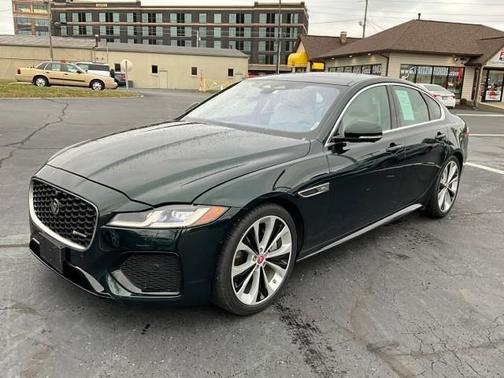 2021 Jaguar XF R-Dynamic SE