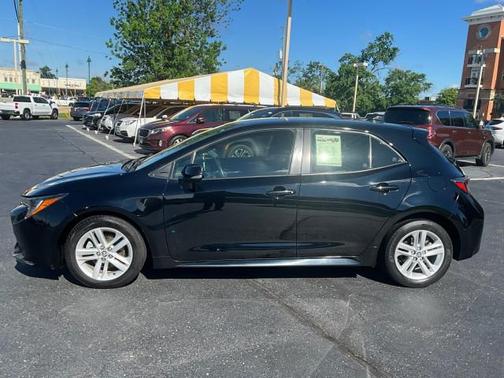 Midnight Black Metallic 2021 Toyota Corolla SE