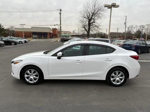 2017 Mazda Mazda3 Sport