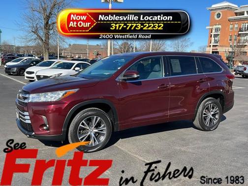 BURGUNDY 2018 Toyota Highlander LE I4