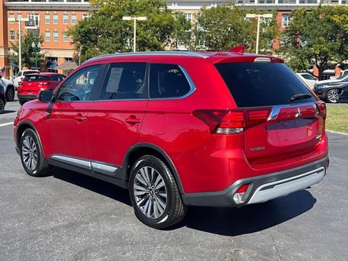 2019 Mitsubishi Outlander SEL