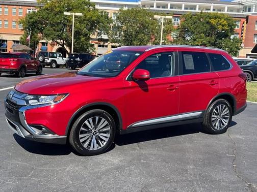 2019 Mitsubishi Outlander SEL