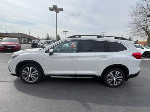 Crystal White Pearl 2020 Subaru Ascent Limited 7-Passenger