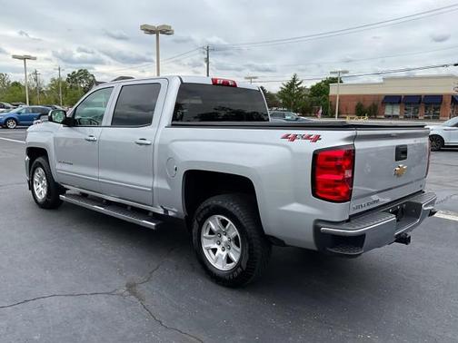 Silver Ice Metallic 2018 Chevrolet Silverado 1500 1LT