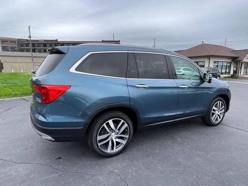 BLUE 2017 Honda Pilot Touring