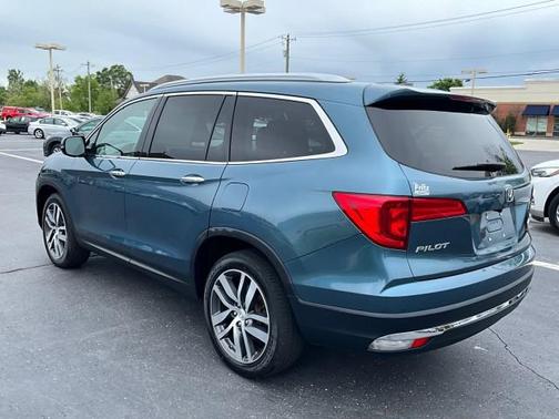 BLUE 2017 Honda Pilot Touring