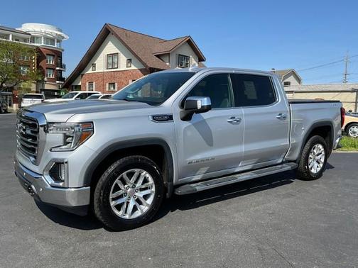 2019 GMC Sierra 1500 SLT