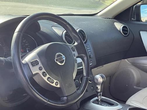 2012 Nissan Rogue SV w/SL Pkg