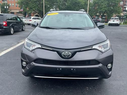 Magnetic Gray Metallic 2016 Toyota RAV4 XLE