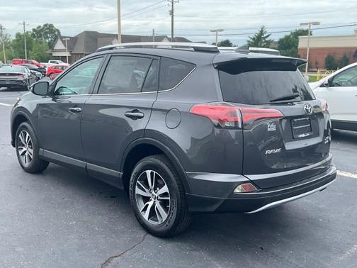 Magnetic Gray Metallic 2016 Toyota RAV4 XLE
