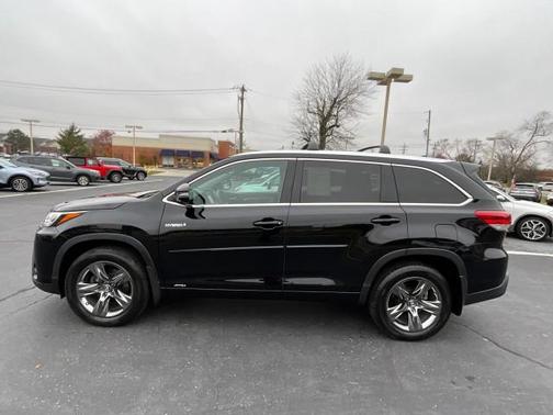 2017 Toyota Highlander Hybrid Platinum