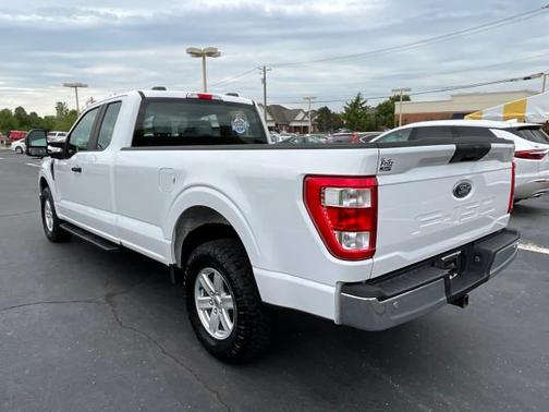 Oxford White 2022 Ford F-150 XL