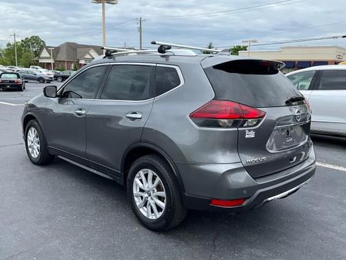 GUN METALLIC GRAY 2020 Nissan Rogue SV