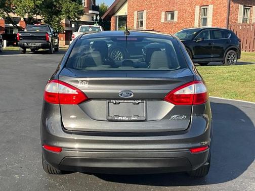2017 Ford Fiesta SE