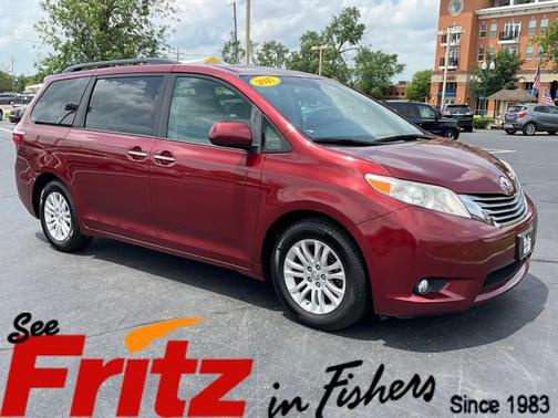 2017 Toyota Sienna XLE