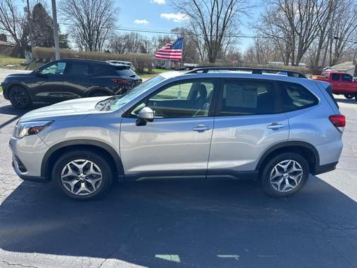 2022 Subaru Forester Premium