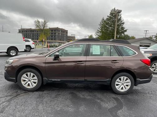 2019 Subaru Outback 2.5i