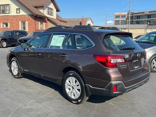 2019 Subaru Outback 2.5i
