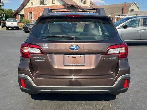 2019 Subaru Outback 2.5i