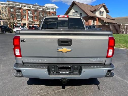2017 Chevrolet Silverado 1500 High Country