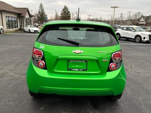 2016 Chevrolet Sonic LT