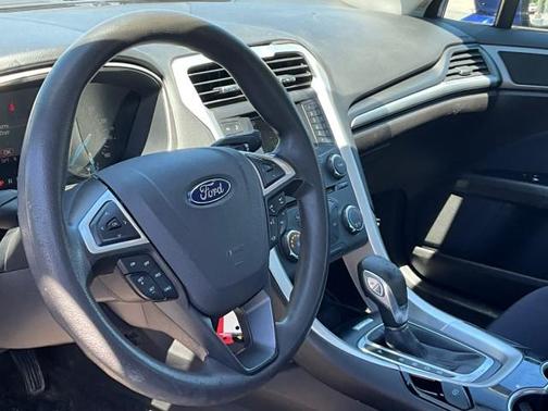 DEEP IMPACT BLUE BLUE 2016 Ford Fusion SE