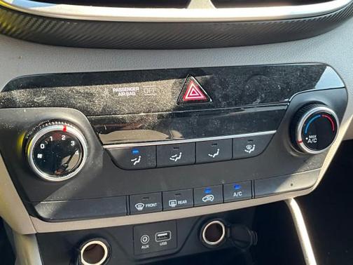 2020 Hyundai TUCSON SE