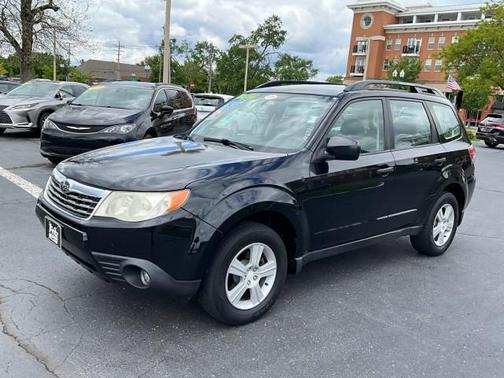 OBSIDIAN BLACK PEARL BLA 2010 Subaru Forester 2.5 X