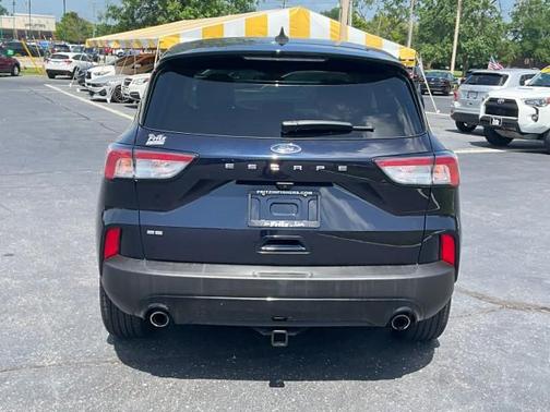 Antimatter Blue Metallic 2021 Ford Escape SE