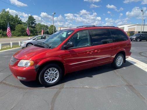 2004 Chrysler Town & Country Touring