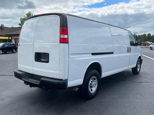 2020 Chevrolet Express 3500 RWD 3500 Extended Wheelbase WT